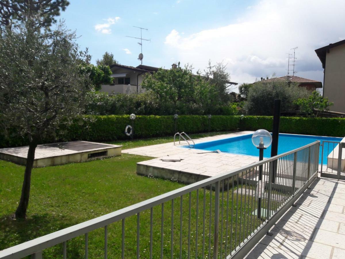 Apartamento Garda Felice Desenzano del Garda Exterior foto